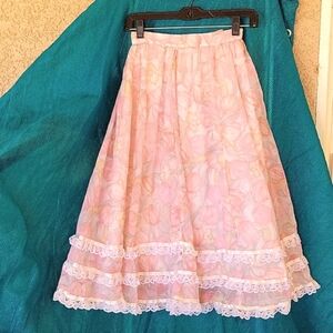 Rare Gunne Sax by Jessica McClintock Tulip Lacey SKIRT SZ XXS